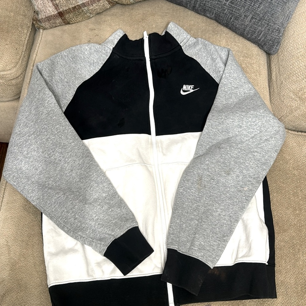 Men’s small Nike zip up